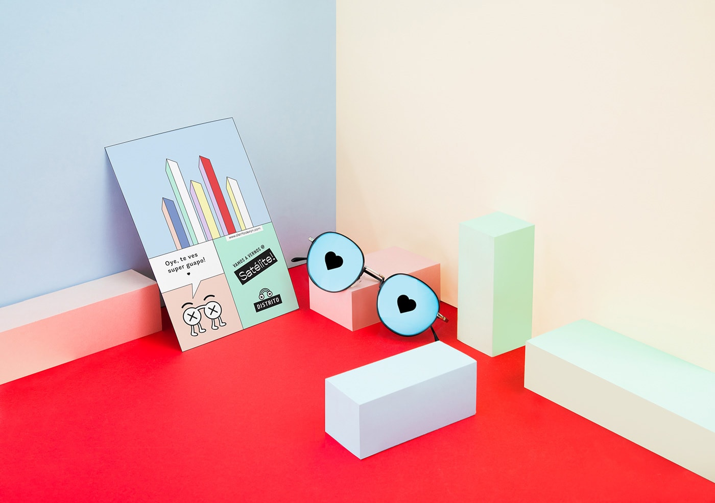 Distrito 時(shí)尚眼鏡品牌包裝營銷案例，時(shí)尚品牌設(shè)計(jì)，品牌營銷案例，深圳品牌設(shè)計(jì)，左右格局
