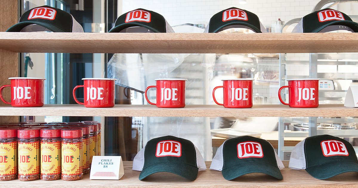 JOE PIZZA餐廳品牌設(shè)計(jì)  標(biāo)志設(shè)計(jì)展示