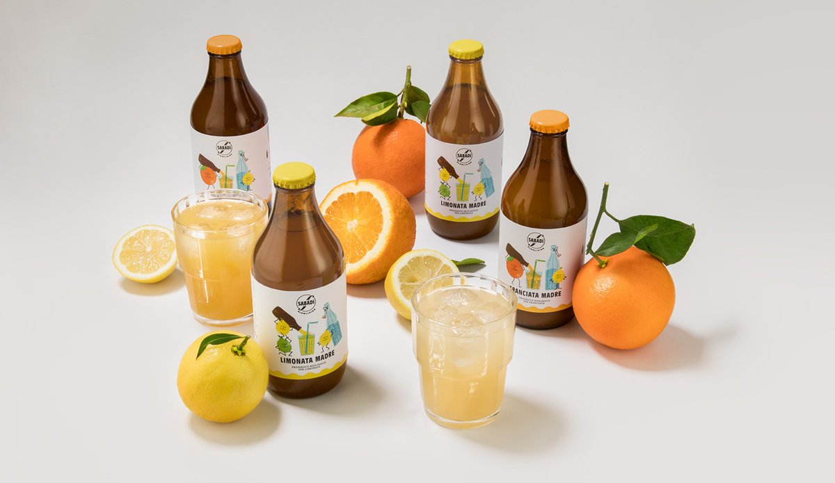 2組國外果汁飲料品牌設計賞析，品牌設計，飲料品牌設計，品牌包裝設計，深圳品牌設計，左右格局