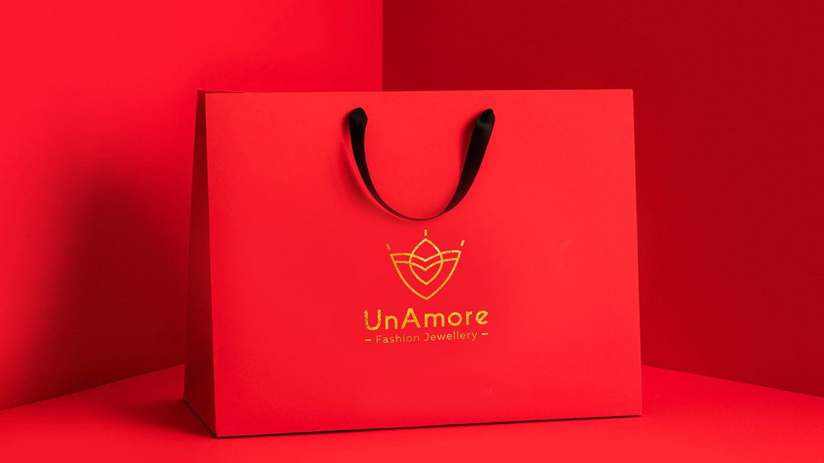 時尚珠寶首飾UNAMORE品牌設計和強化品牌“時尚”定位，時尚珠寶品牌設計，時尚品牌形象設計，品牌形象整合，珠寶品牌營銷，品牌戰(zhàn)略定位，品牌設計公司，品牌策劃公司，深圳品牌策劃，深圳品牌設計，左右格局