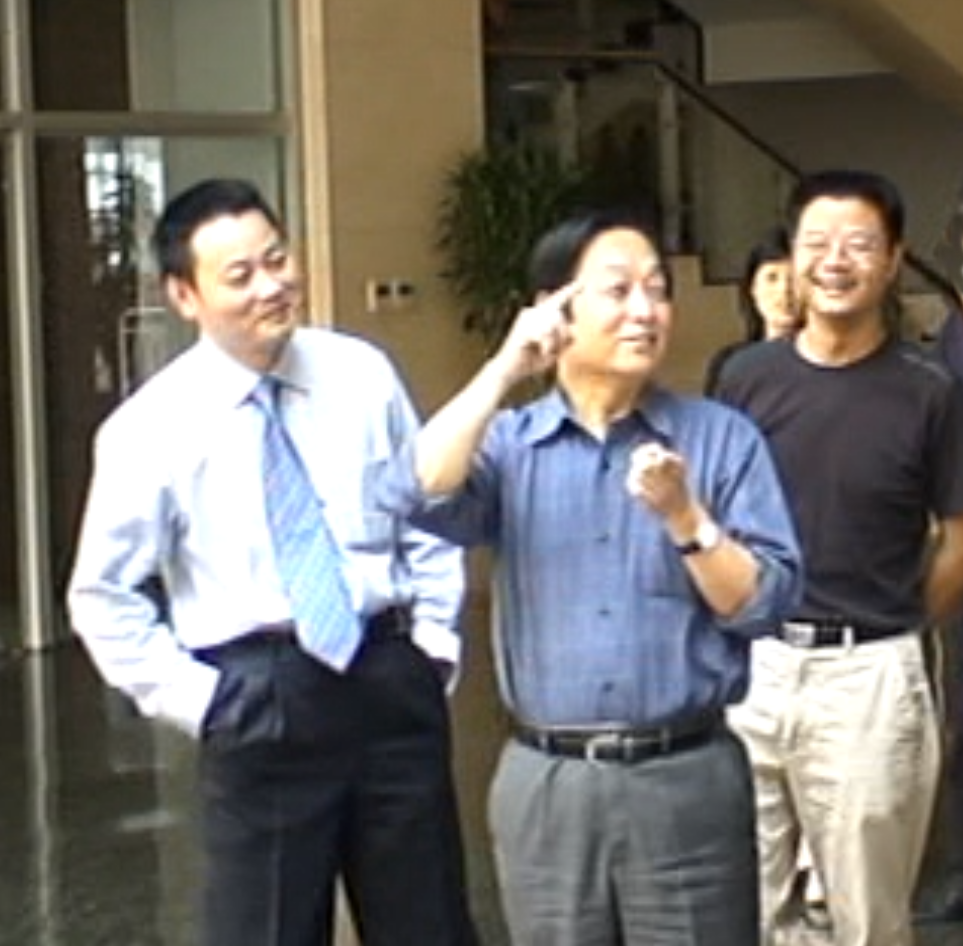 辦公環(huán)境與團隊風(fēng)采69