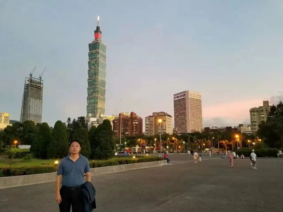 辦公環(huán)境與團隊風(fēng)采179